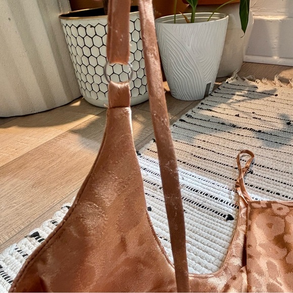 Woven Cowl Midi Dress in Leopard - Picture 7 of 8